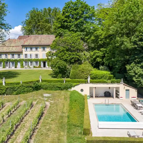 AN EXCEPTIONAL MAISON DE MAîTRE