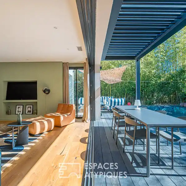 CONTEMPORARY HOUSE IN THE HEART OF TALENCE