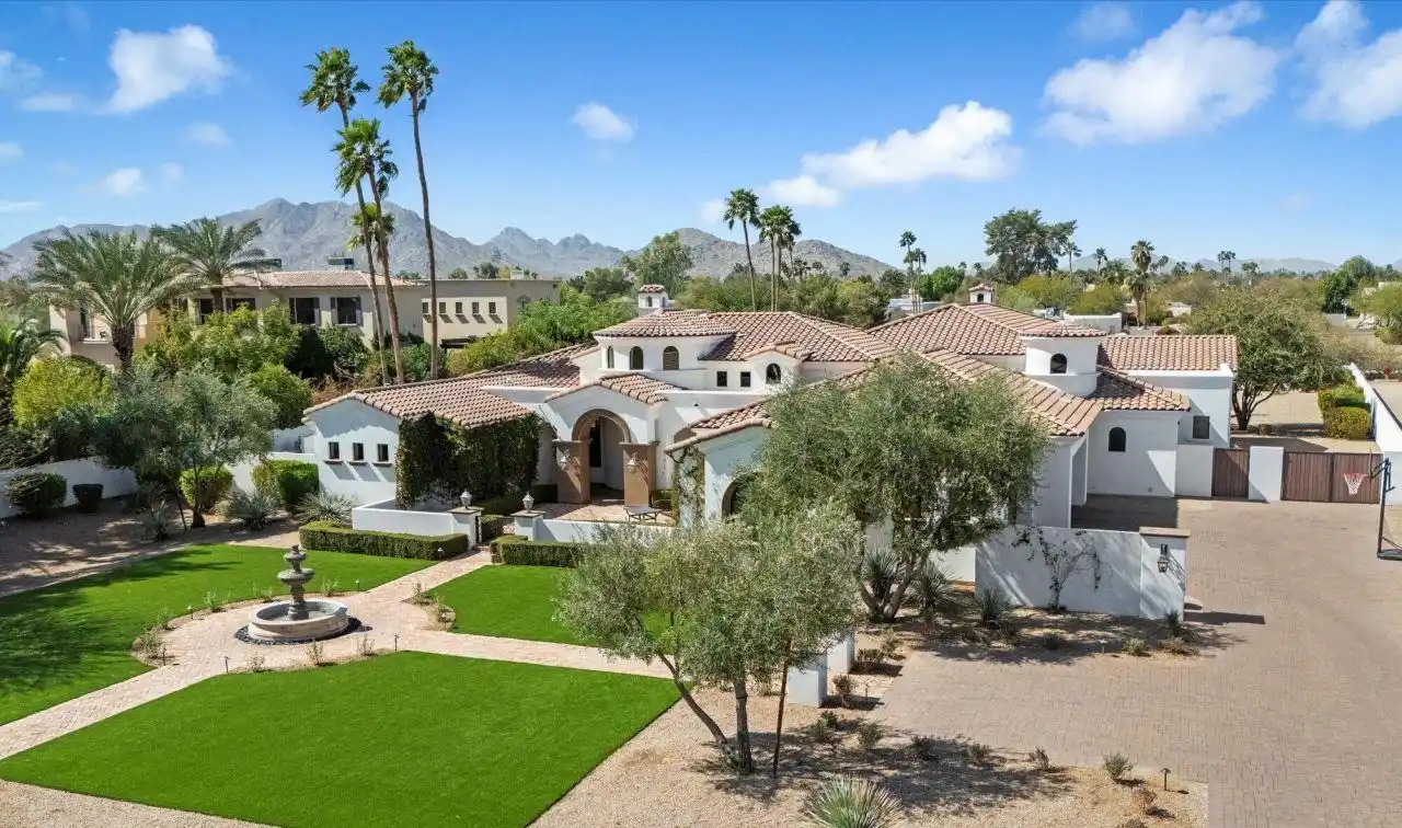 Impressive Home in Coveted Country Club Acres