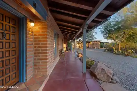 Meticulously Maintained Sprawling Adobe Ranch