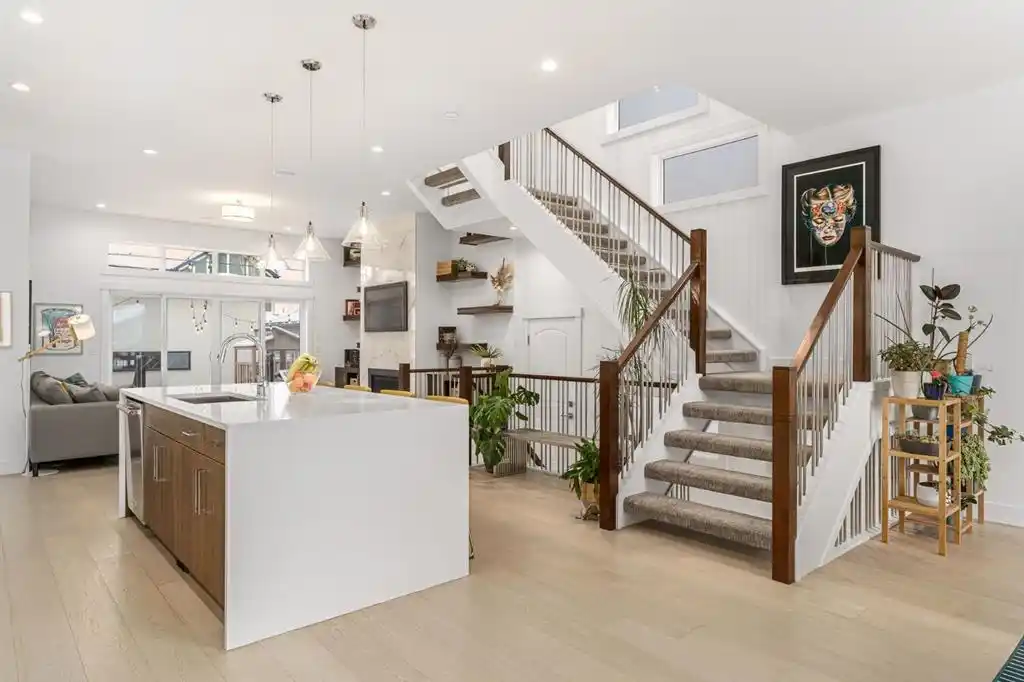Modern Luxury with Natural Beauty