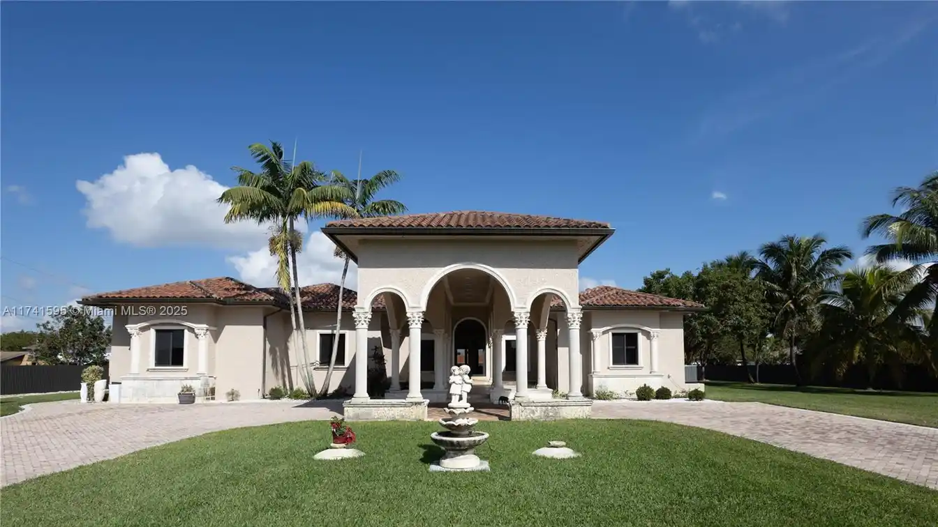 Spacious Residence on over an Acre