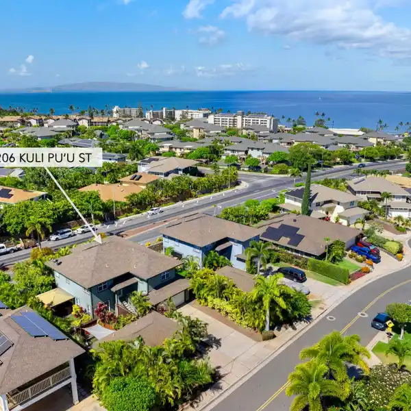 RARE SOUTH KIHEI FIND