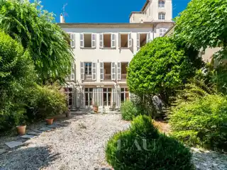 Spacious Sunlit Home