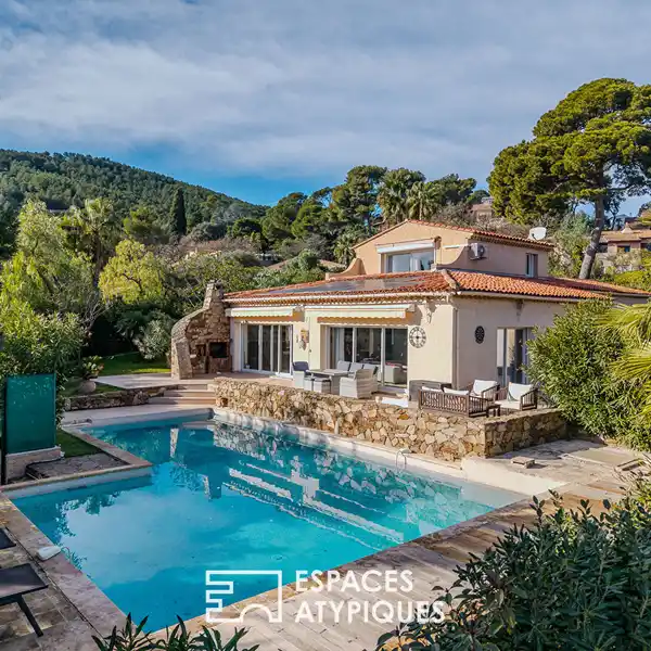 CAREFULLY RENOVATED VILLA IN A GREEN SETTING