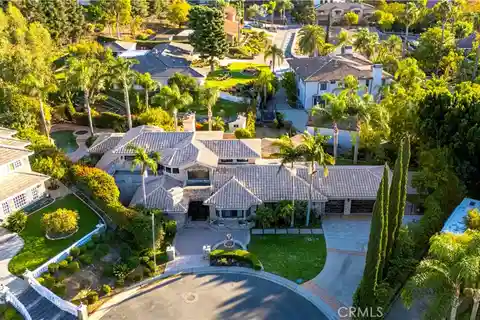Exquisite Custom Estate in Almeria
