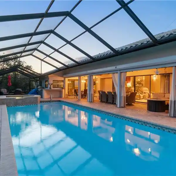 EXQUISITE HOME IN SOUGHT-AFTER SPANISH WELLS