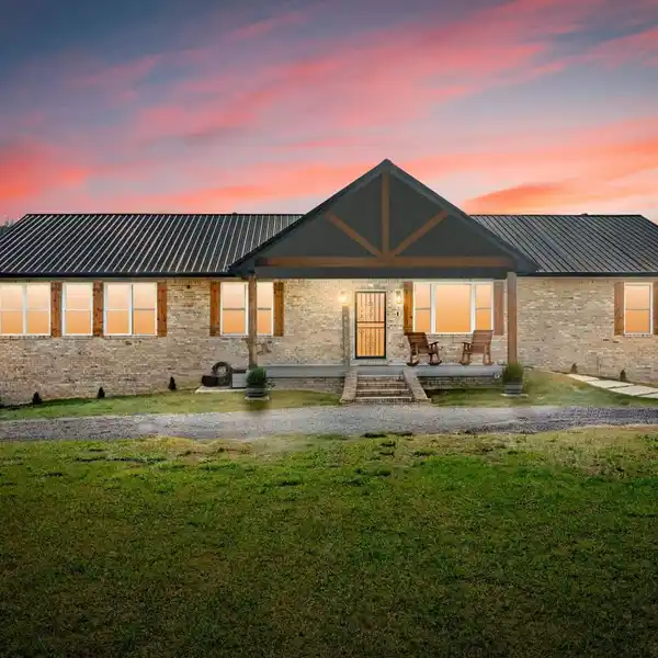 BREATHTAKING 9-ACRE HOMESTEAD