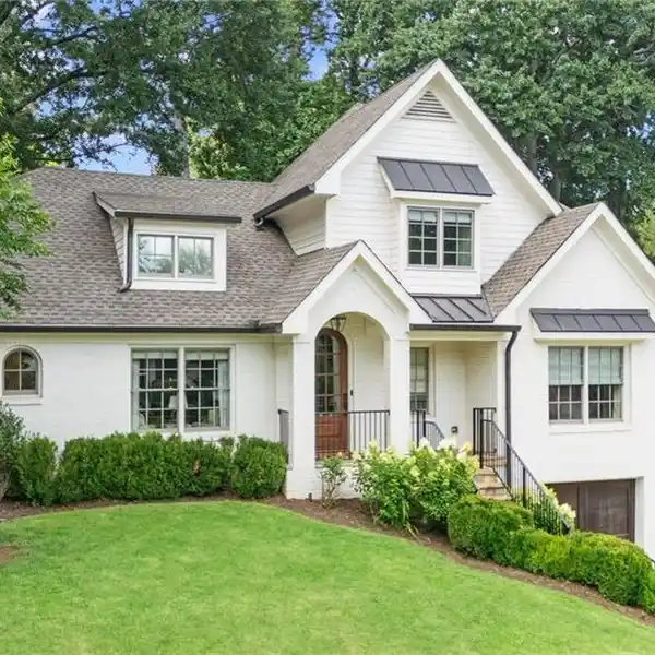 TIMELESS ELEGANCE IN PIEDMONT HEIGHTS