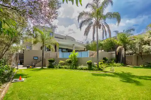 Modern Masterpiece in Dainfern Valley