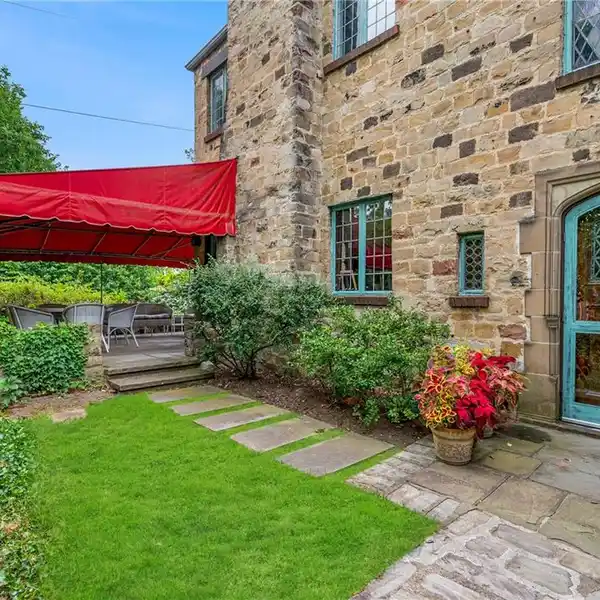 STUNNING STONE ESTATE HOME IN DESIRABLE PITTSBURGH AREA