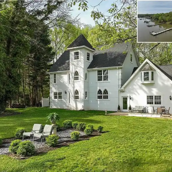 PRIVATE 1-ACRE WATERFRONT RETREAT WITH PIER ACCESS