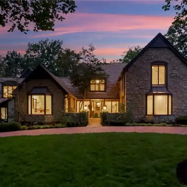 RECENTLY REMODELED ESTATE ON A PRIVATE CUL-DE-SAC