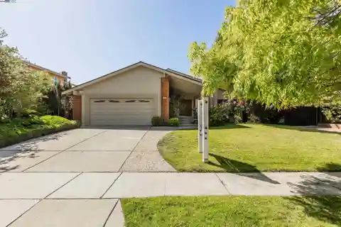 Stunningly Upgraded Single-level Residence