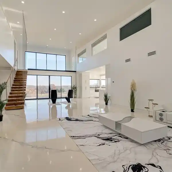 EXTRAORDINARY CONTEMPORARY ESTATE ON FIVE ACRES