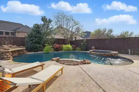 Stunning Home in Shaddock Creek Estates