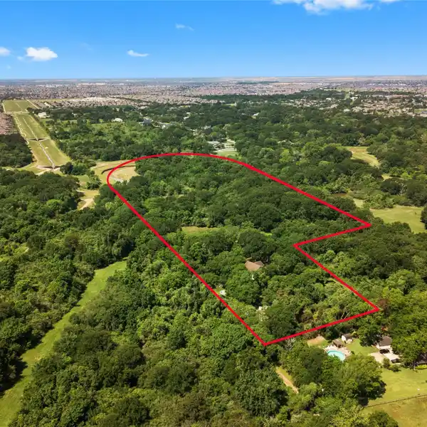 17 WOODED AND VERSATILE ACRES