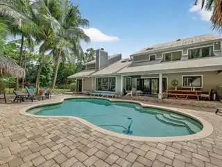 Tropical Oasis on 1.5 Acres