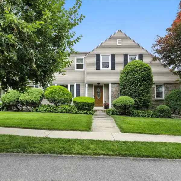 BEAUTIFULLY MAINTAINED COLONIAL HOME