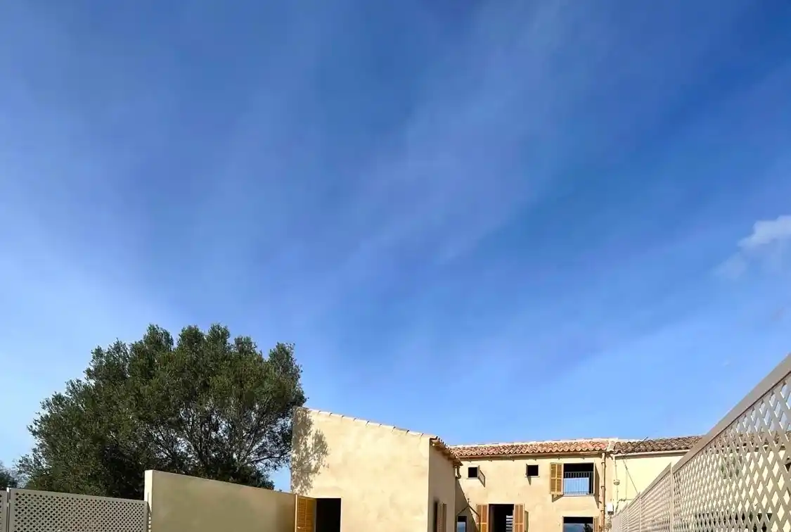 Completely Renovated Townhouse with Pool in Mallorca