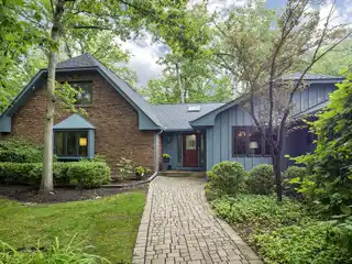 Luxury and Tranquility on Nearly an Acre