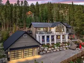 Refined Luxury Mountain Retreat