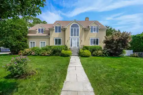 Beautifully Maintained Home in Sought-after Shippan Point