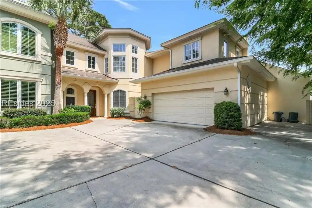 Rarely on the Market, a Berwick Green Townhome.