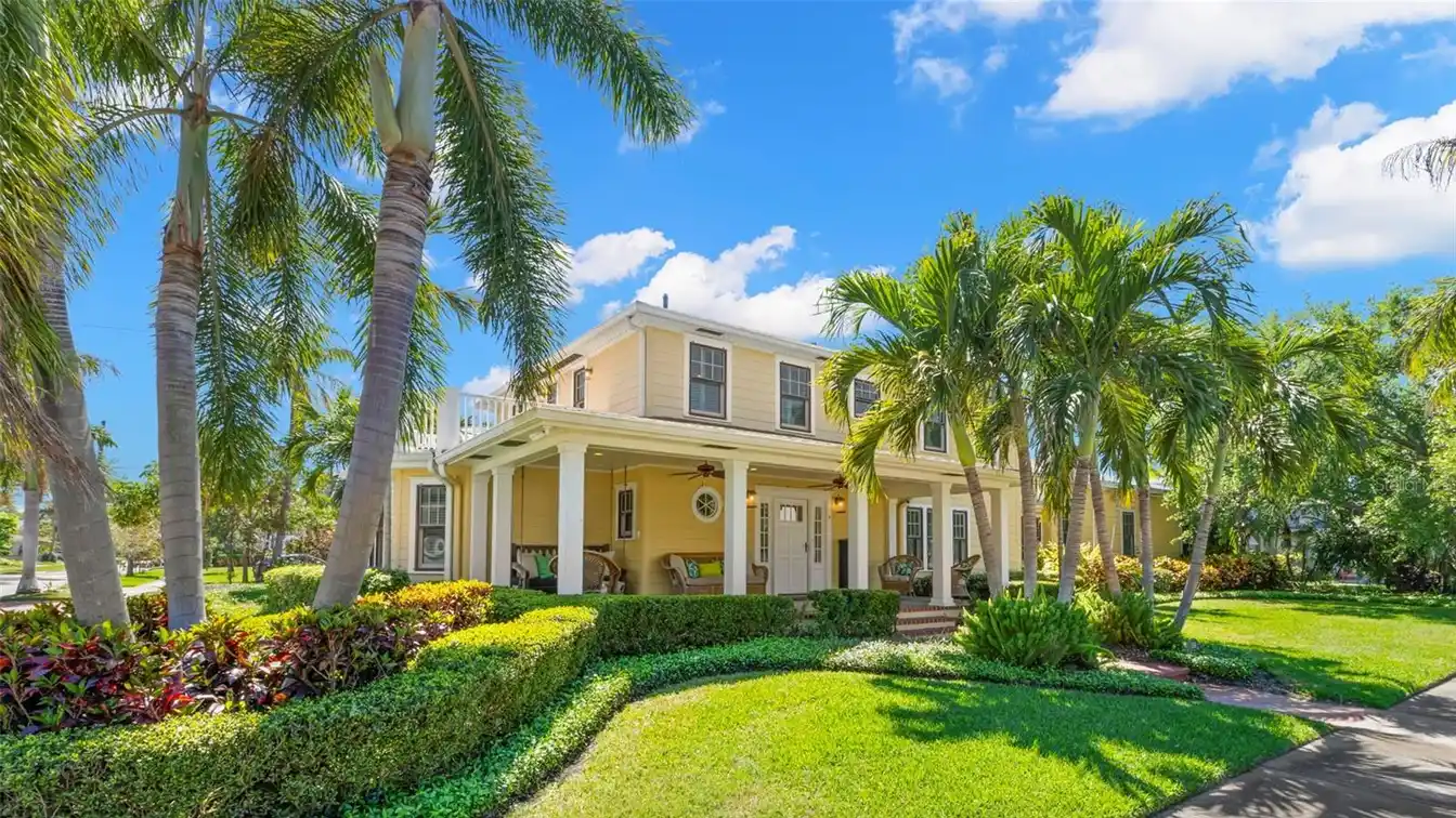 Exquisite Resort-style Estate