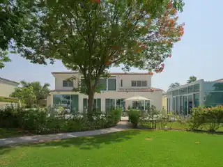 Family Villa in Green Community