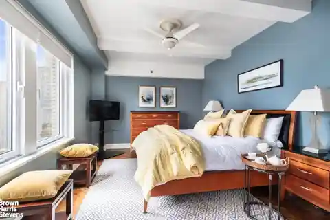 Cheerful Flat with Majestic Views of New York City