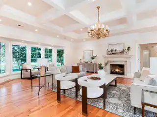 Sophisticated Estate in an Esteemed Neighborhood