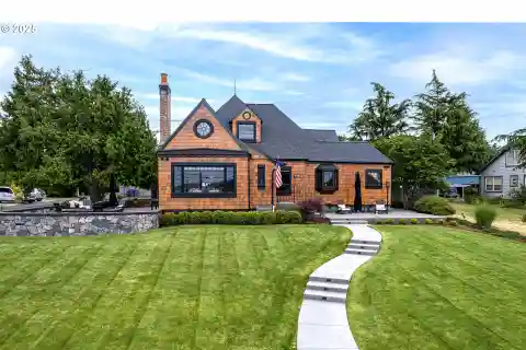 Custom Craftsman Home with Accessory Unit
