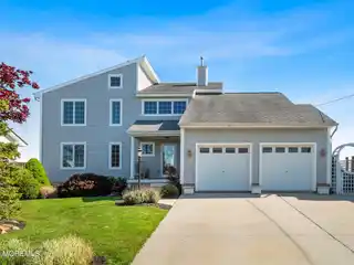 Beautiful Home on Silver Bay