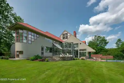 Peter Bohlin Designed Private Estate