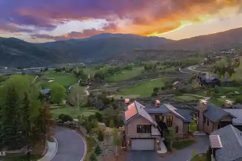 Perfect Blend of Privacy and Elevated Colorado Living