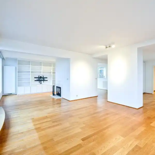 ATTRACTIVE DUPLEX PENTHOUSE FLAT