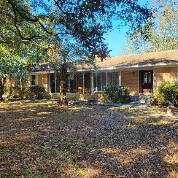 AMAZING OPPORTUNITY IN THE HEART OF DORCHESTER COUNTY