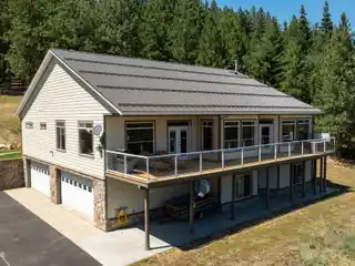 Unparalleled Luxury and Tranquility on over 16 Acres