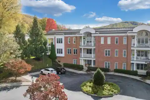 Expansive Condo with Timeless Elegance and Comfort