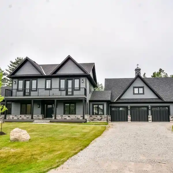 ONE-OF-A-KIND IN BRAESTONE ESTATE HOME