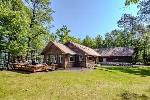 Extraordinary Retreat on Clear Lake