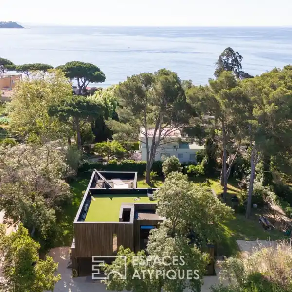 BRIGHT SPACIOUS VILLA WITH MEDITERRANEAN VIEWS