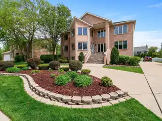 All Brick Beauty in Briar Creek of Munster