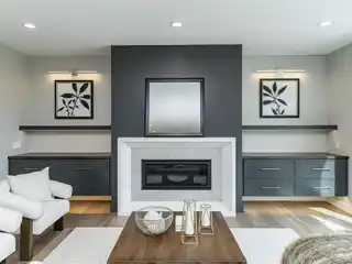 Luxurious and Functional Retreat in Scenic Oaks West