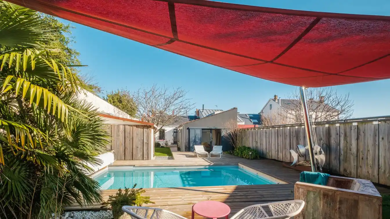 Elegance and Charm in a Sought-after Area