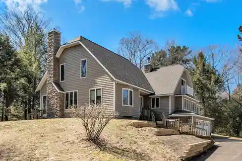 Stunning Home on 17 Scenic Acres