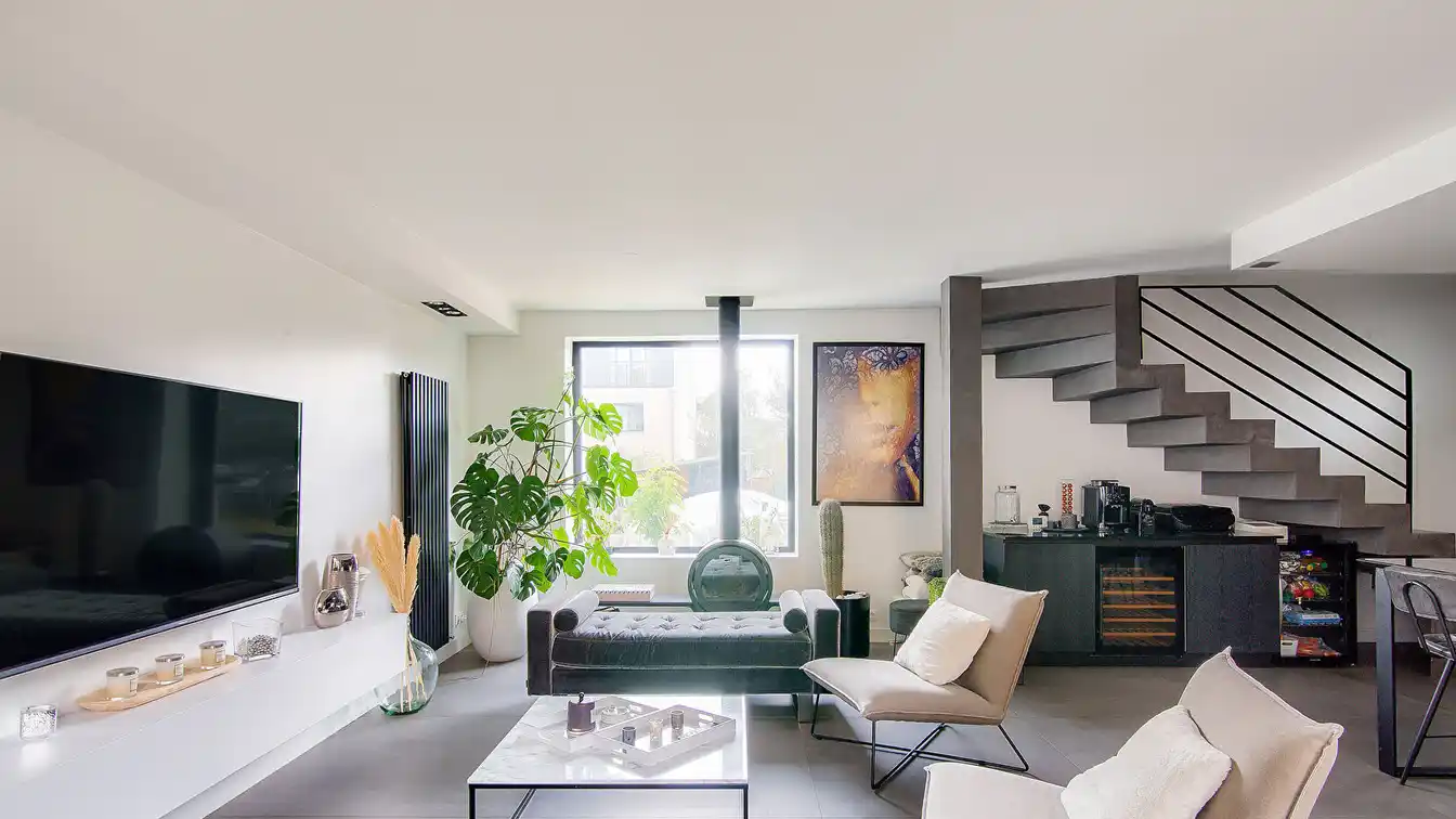 Contemporary Family Home