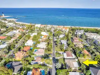 Fabulous 4 Bedroom / 2 Bath Home in Private Beach Community