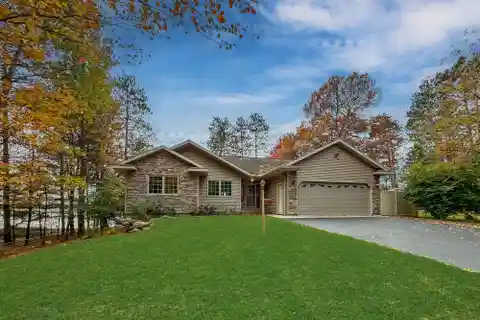 Move-In Ready Home on Lake Nokomis